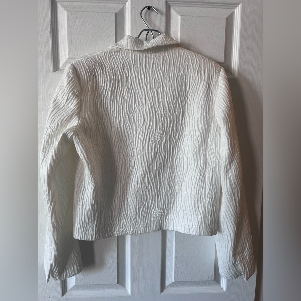 Zara White Textured Women's Blazer - Picture 2 of 12